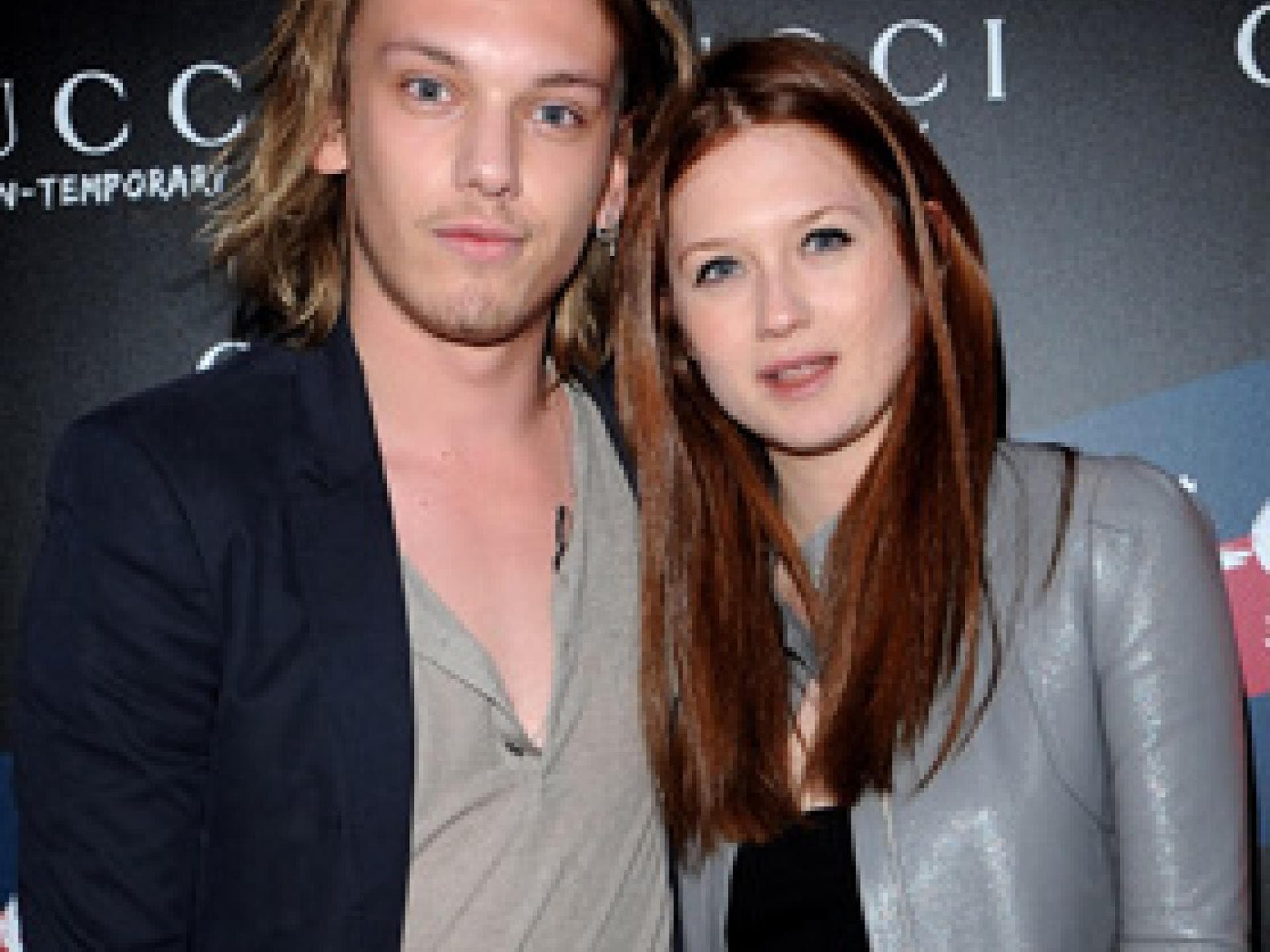 twilight-harry-potter-traumhochzeit-279x400-bild-2-707271.jpg twilight-harry-potter-traumhochzeit-279x400-bild-2-707271.jpg