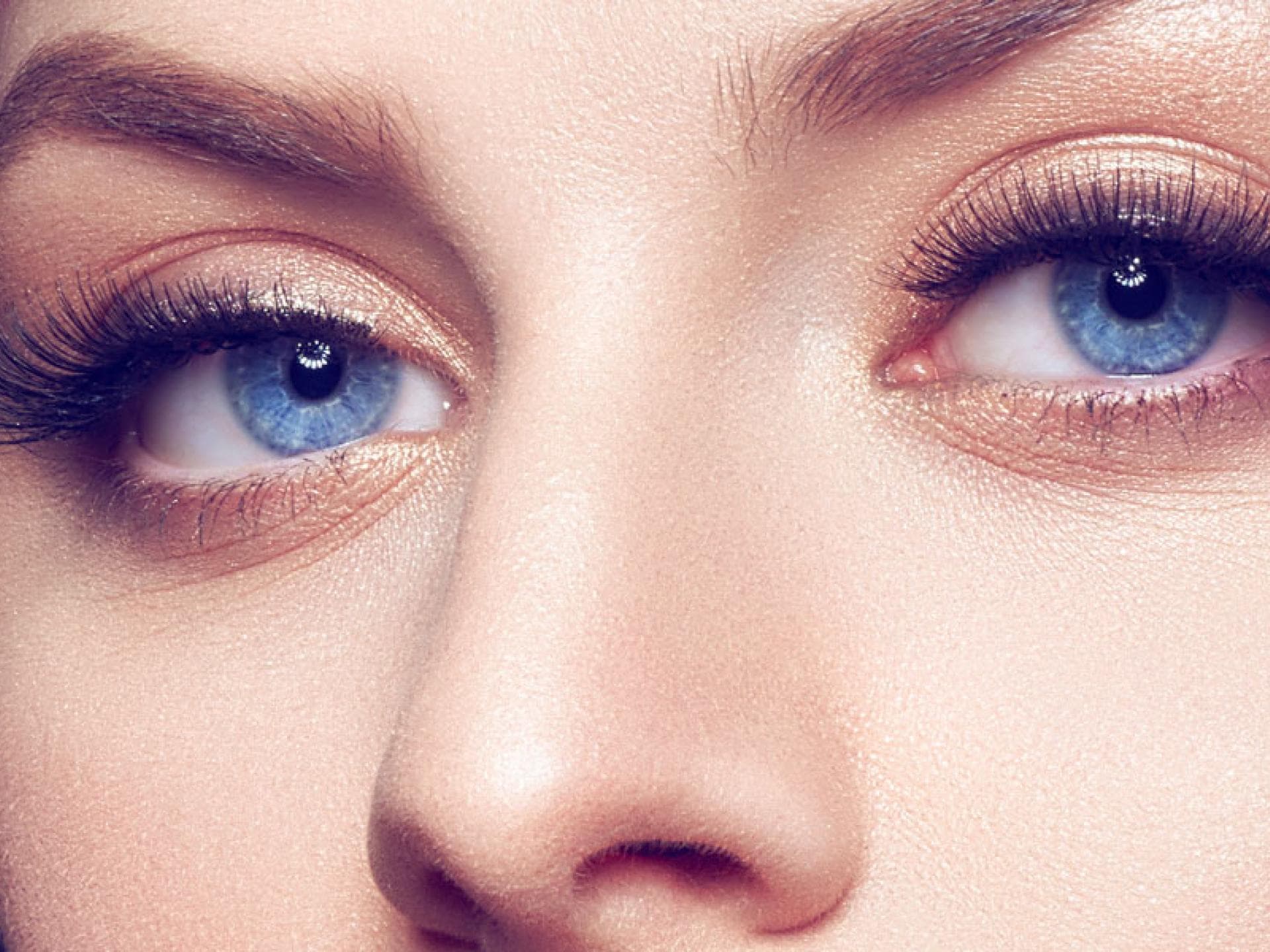 Tipps-für-längere-Wimpern-Aufmacher-quer Tipps-für-längere-Wimpern-Aufmacher-quer