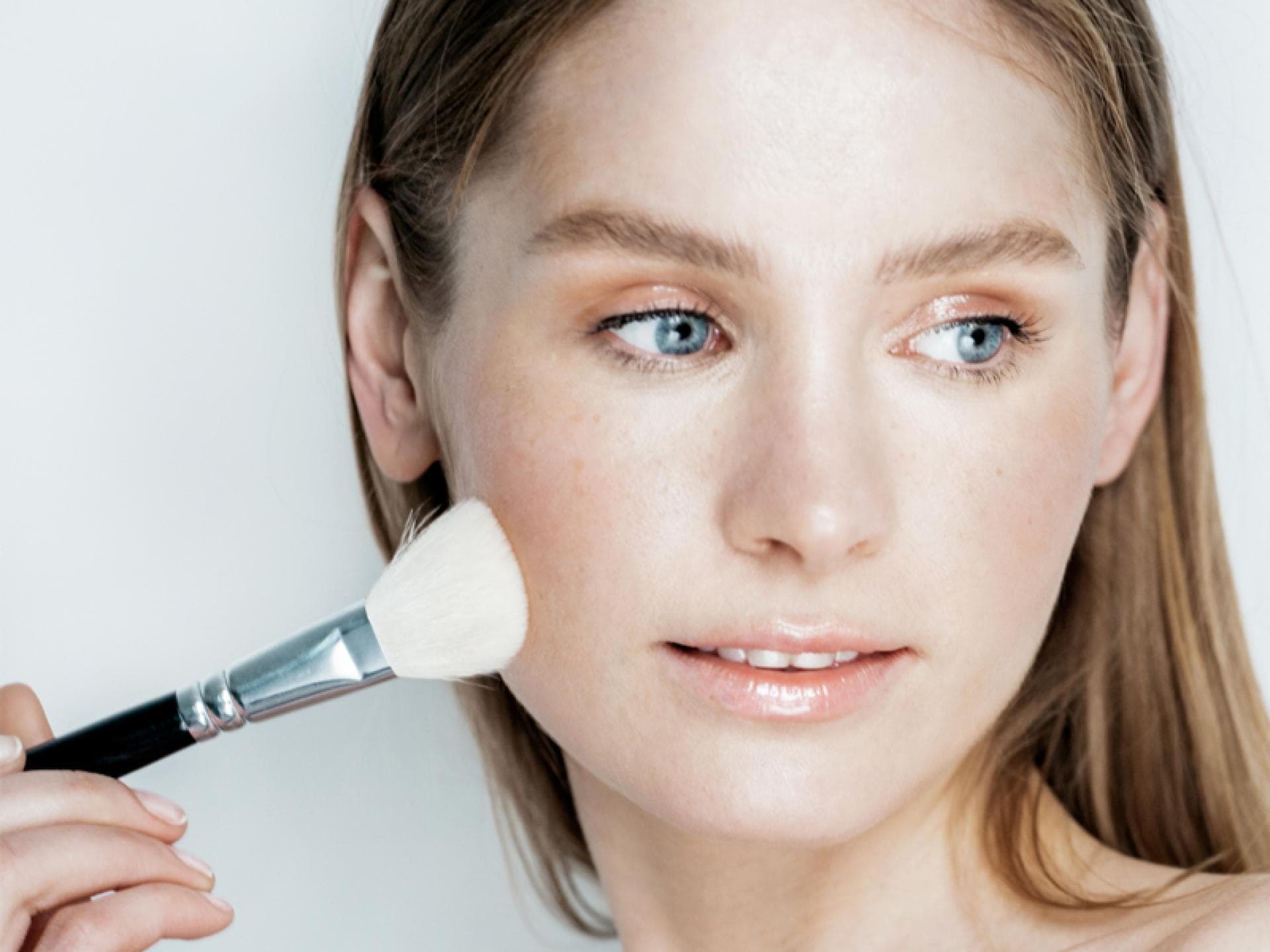 dewy-skin-quer dewy-skin-quer