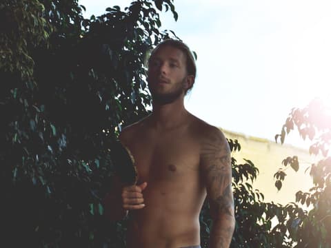 Dinge, die Jungs heimlich mit ihrem Penis machen Dinge, die Jungs heimlich mit ihrem Penis machen