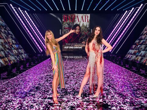 GNTM Alex Gewinnerin GNTM Heidi Klum und Alex Mariah Peter im Finale