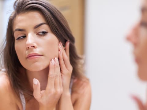 Tipps-gegen-unreine-Haut-Aufmacher-quer Tipps-gegen-unreine-Haut-Aufmacher-quer