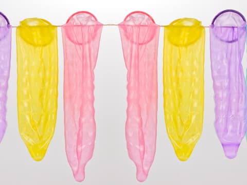 kondome-richtig-verwenden-quer kondome-richtig-verwenden-quer