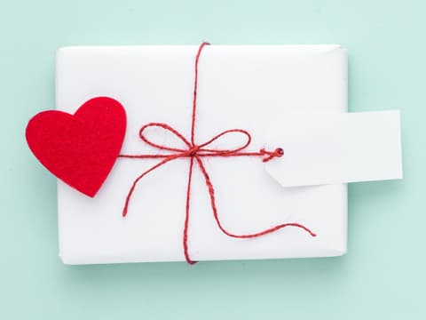 valentinstag-geschenke-freund-quer valentinstag-geschenke-freund-quer